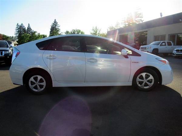 2014 Toyota Prius 98k Miles Clean Title Great Condition Blue Tooth for sale in Gladstone, OR – photo 4