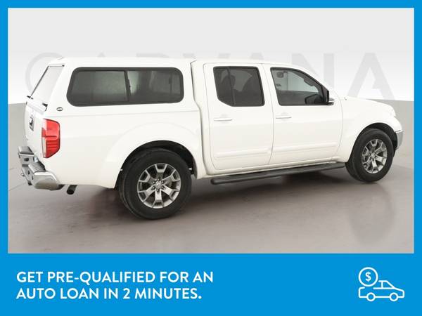 2019 Nissan Frontier Crew Cab SL Pickup 4D 5 ft pickup White for sale in LAWTON, OK – photo 9