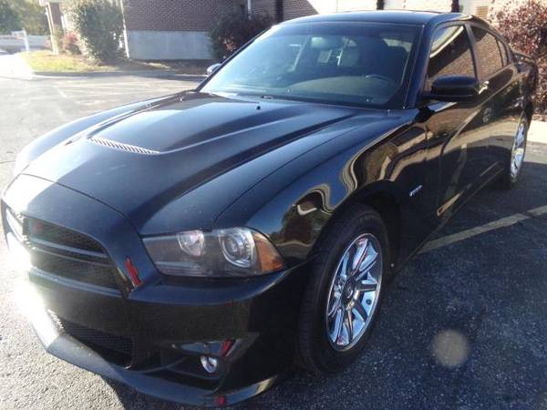2013 Dodge Charger 4dr Sdn Road/Track RWD - cars & trucks - by... for sale in Kansas City, MO – photo 3