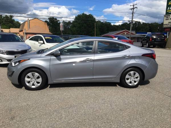 2016 Hyundai Elantra SE 6AT for sale in Derry, NH – photo 5