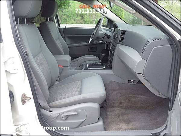 2007 Jeep Grand Cherokee Laredo 4dr SUV 4WD - - by for sale in East Brunswick, PA – photo 8