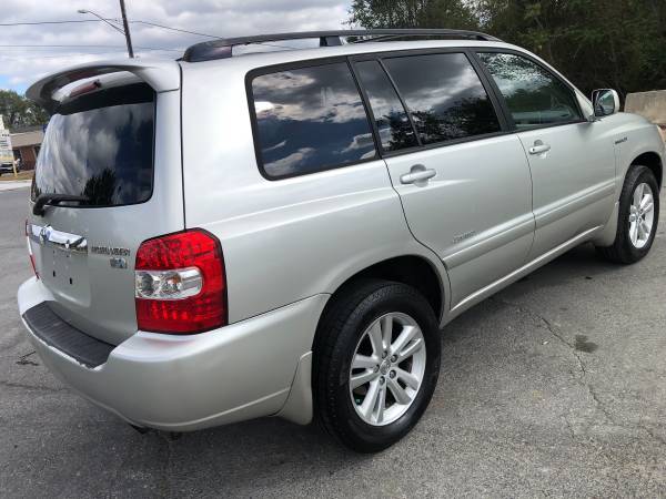2007 Toyota Highlander AWD , Hybrid for sale in Hyattsville, District Of Columbia – photo 4