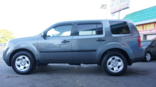 2012 Honda Pilot LX 2WD 5-Spd AT for sale in Rutherford, NJ – photo 6