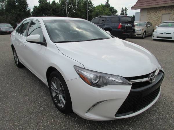 2017 Toyota Camry SE - cars & trucks - by dealer - vehicle... for sale in Moorhead, ND – photo 6