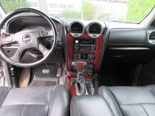 2005 GMC ENVOY XL 4X4*RUNS GREAT*NO ISSUES*READY NOW** - cars &... for sale in Valley Stream, NY – photo 12