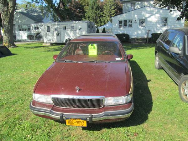 1992 Buick Roadmaster Wagon for sale in Rochester , NY – photo 2