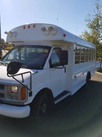 2001 Chevrolet Mid Bus for sale in Vancouver, OR – photo 9