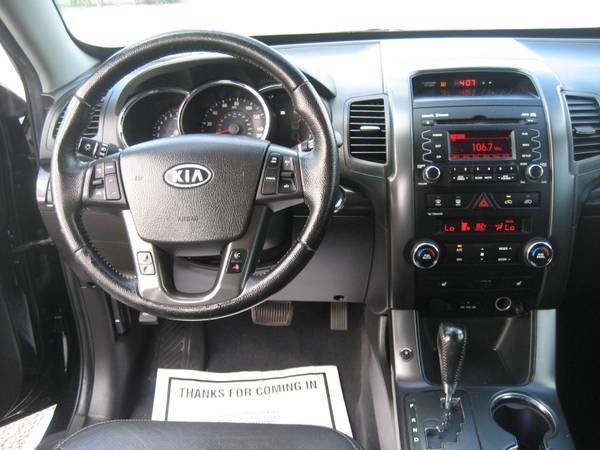 2011 Kia Sorento EX 4WD SUV, Only 102K, Clean! for sale in ENDICOTT, NY – photo 18