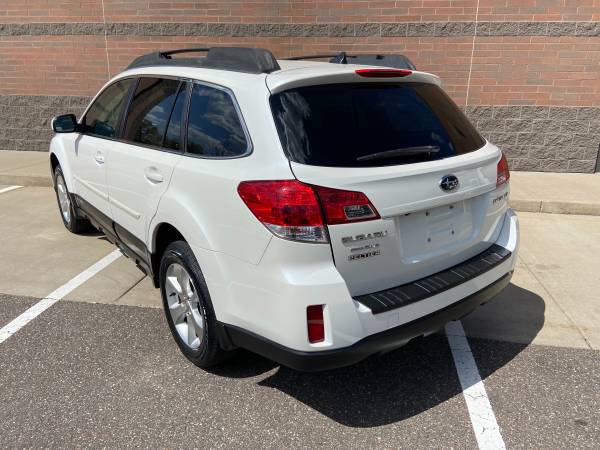 2014 SUBARU OUTBACK LIMITED - - by dealer - vehicle for sale in Circle Pines, MN – photo 4