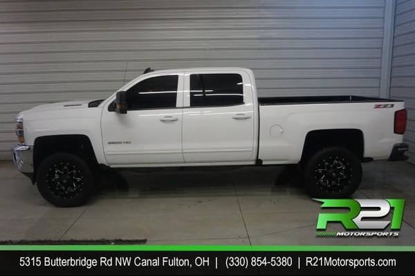 2017 Chevrolet Chevy Silverado 2500HD LT Crew Cab 4WD - INTERNET for sale in Canal Fulton, OH – photo 9