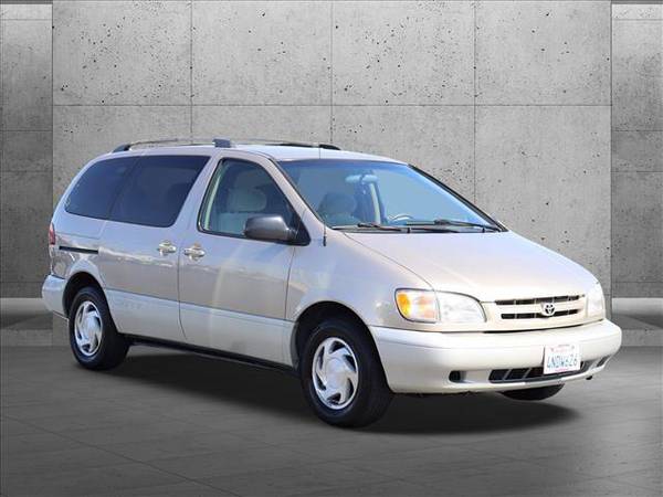 2000 Toyota Sienna XLE SKU: YU318173 Mini-Van - - by for sale in Fremont, CA – photo 3