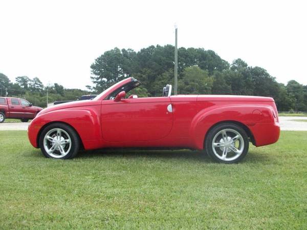 ◆❖◆ 2004 CHEVROLET SSR LS - cars & trucks - by dealer - vehicle... for sale in Wilson, NC – photo 4
