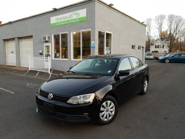 2011 VOLKSWAGEN JETTA S, AUTOMATIC - - by dealer for sale in Whitman, MA – photo 24