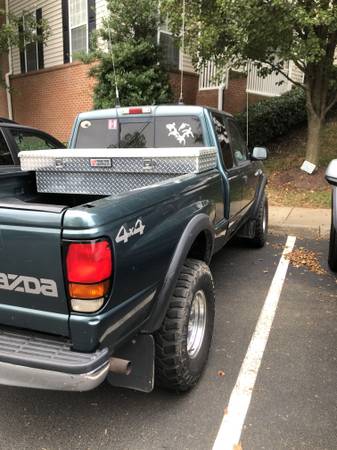 2000 Mazda B3000 4x4 Lifted for sale in Charlottesville, VA – photo 8