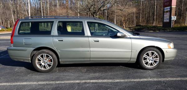 2007 Volvo V70 2 4L - - by dealer - vehicle automotive for sale in Greensboro, NC – photo 3