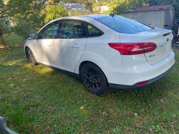 2016 Ford Focus SE Automatic, Minimal Repairs, Great Condition,... for sale in Richmond , VA – photo 10