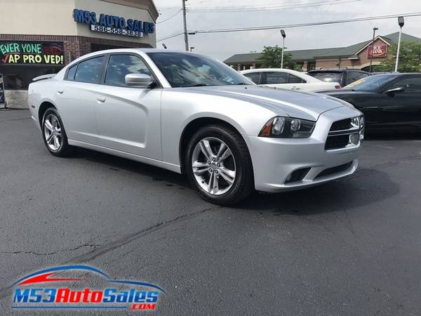 2012 DODGE CHARGER SXT AWD We Specilize In Dameged Credit for sale in Warren, MI