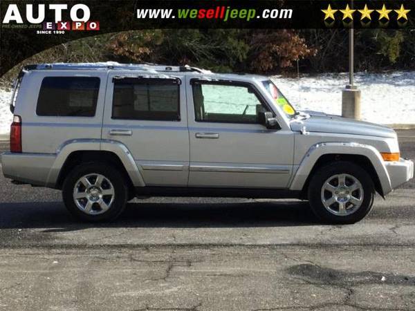 Look What Just Came In! A 2006 Jeep Commander with 103,295 Mi-Long Isl for sale in Huntington, NY – photo 7