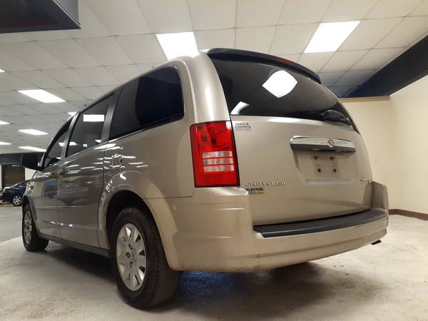 2009 Chrysler Town Country Van, ....NICE!!!!.... - cars & trucks -... for sale in Decatur, GA – photo 15