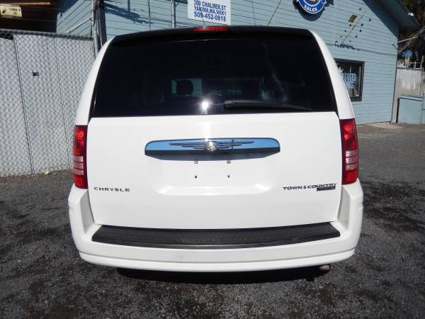 2009 CHRYSLER TOWN AND COUNTRY TOURING 3.8L V6 AUTO MINIVAN!!! for sale in Yakima, WA – photo 5