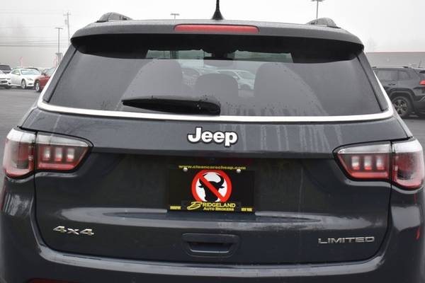 2018 Jeep Compass black for sale in Watertown, NY – photo 4