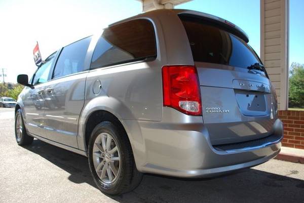 2015 Dodge Grand Caravan Passenger SXT Minivan 4D Minivan - cars &... for sale in Glen Burnie, District Of Columbia – photo 9