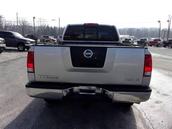 2004 Nissan Titan LE King Cab 4WD - - by dealer for sale in York, PA – photo 4
