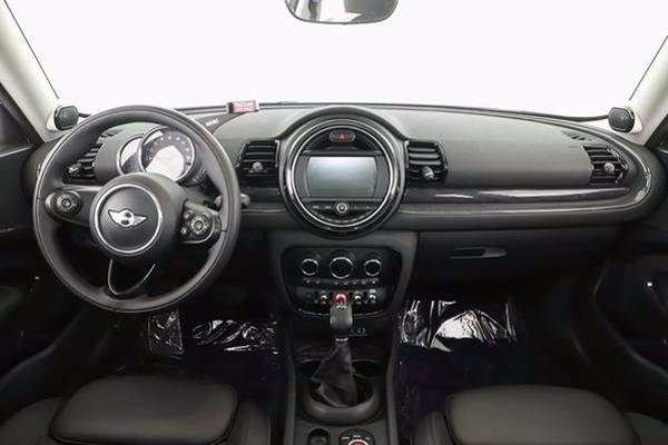 2018 MINI Clubman Cooper S hatchback Pepper White for sale in South San Francisco, CA – photo 17
