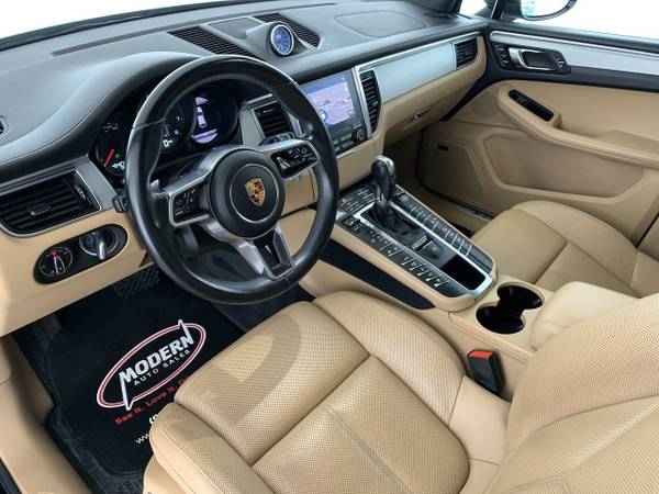 2017 Porsche Macan GTS - - by dealer - vehicle for sale in Tyngsboro, NH – photo 5