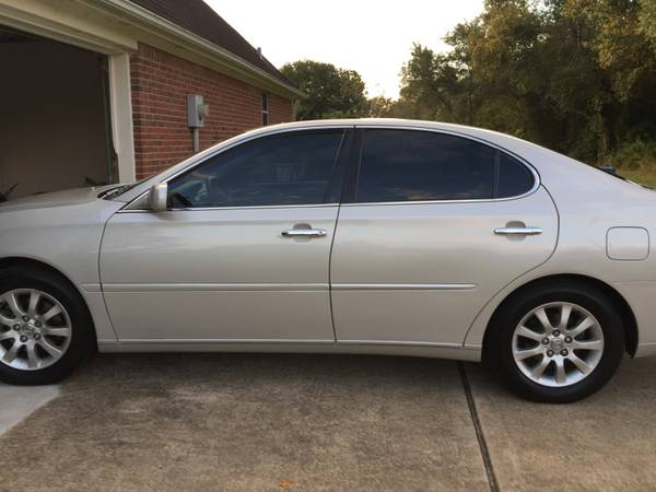 SILVER 2004 Lexus ES330 interior and exterior good condition - $2950 ( for sale in Houston, TX – photo 5