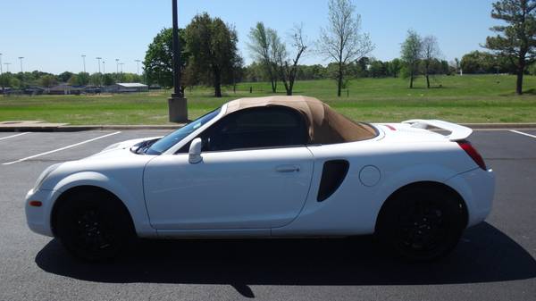 2002 Toyota MR2 Spyder With Only 98K Miles - - by for sale in Springdale, AR – photo 17