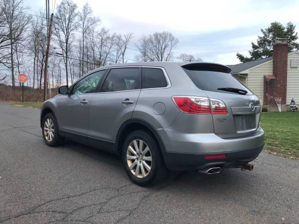2010 Mazda CX-9 AWD one owner clean carfax perfect condition - cars... for sale in New Britain, CT – photo 5