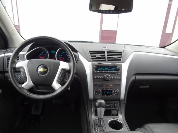 2011 Chevrolet Traverse AWD 2LT *Only 72k* - cars & trucks - by... for sale in Waterloo, WI – photo 22