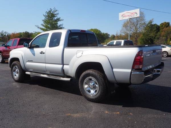 2006 Toyota Tacoma V6 V6 4dr Access Cab - cars & trucks - by dealer... for sale in Carmichaels, PA – photo 3