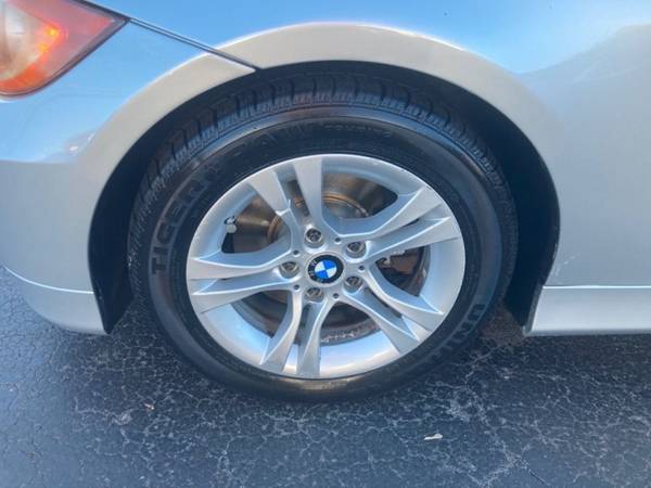 2008 BMW 3 Series 4dr Sdn 328i RWD Text Offers/Trades - cars &... for sale in Knoxville, TN – photo 16