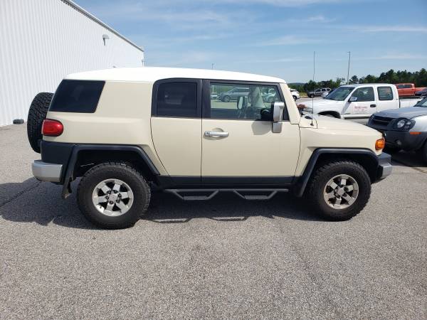 2008 TOYOTA FJ CRUISER 4WD ( ONLY 188K MILES) - - by for sale in Clanton, AL – photo 6