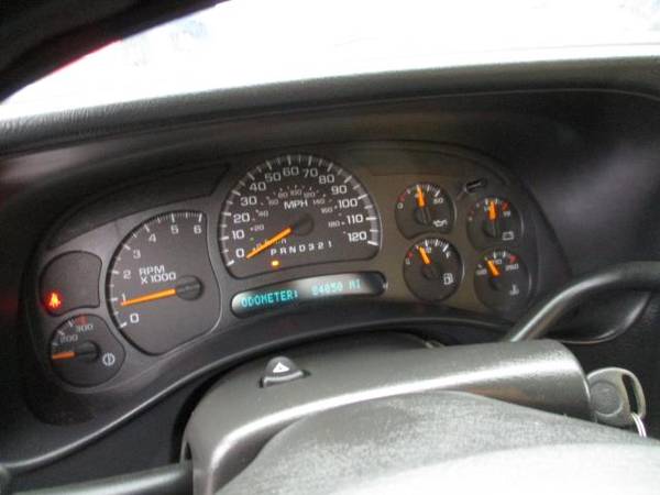 2006 Chevrolet Silverado 2500 REG. CAB 4X4 W/ SNOW PLOW * 84K * -... for sale in south amboy, AL – photo 16