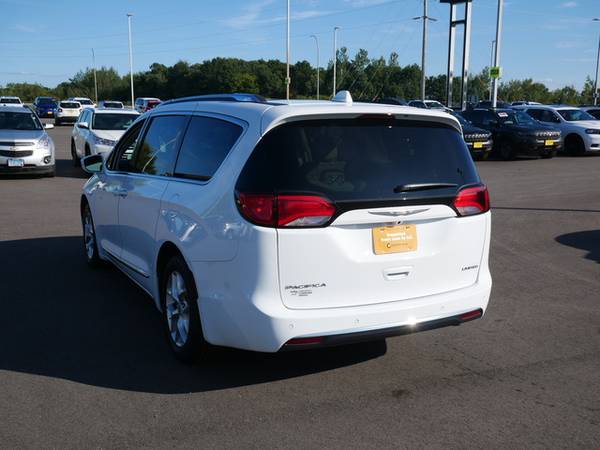 2019 Chrysler Pacifica Limited - cars & trucks - by dealer - vehicle... for sale in Cambridge, MN – photo 8