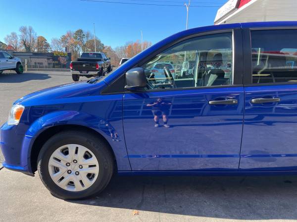 2019 Dodge Grand Caravan SE 4dr Mini Van - CALL/TEXT TODAY! - cars for sale in Charlotte, NC – photo 12