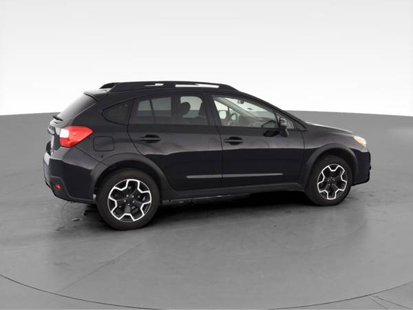 2015 Subaru XV Crosstrek Limited Sport Utility 4D hatchback Black -... for sale in Park Ridge, IL – photo 12