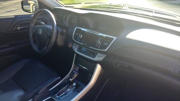 2013 Honda Accord EX-L - cars & trucks - by owner - vehicle... for sale in Carmel, IN – photo 4