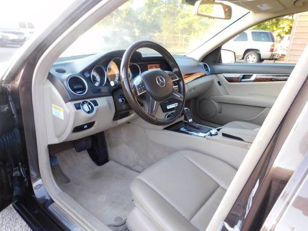 Mercedes Benz C 300 Sport 4dr Sedan 4MATIC Clean Car Loaded Sunroof... for sale in Columbia, SC – photo 23