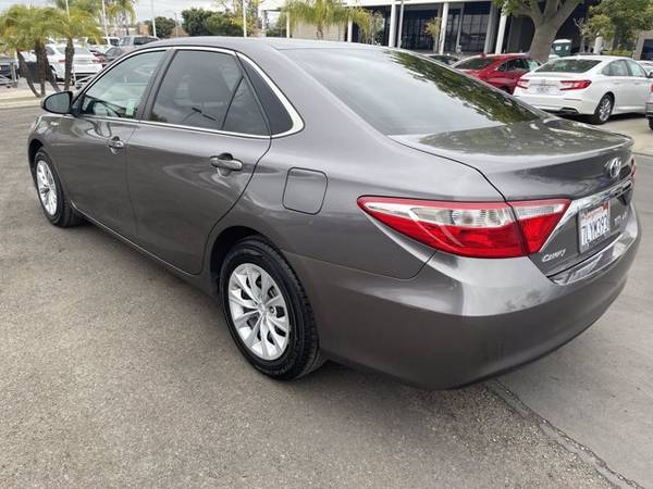 Pre-Owned 2015 Toyota Camry Hybrid LE sedan Gray for sale in Irvine, CA – photo 5