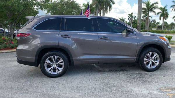 2014 Toyota Highlander LE V6 Low Down Payment Drive Today for sale in Fort Lauderdale, FL – photo 9