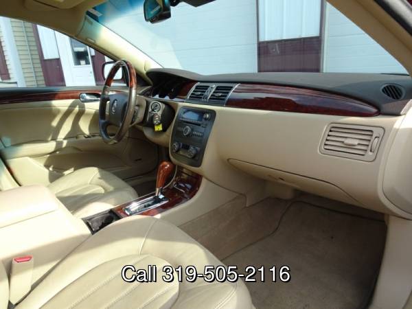 2009 Buick Lucerne CXL - - by dealer - vehicle for sale in Waterloo, NE – photo 17