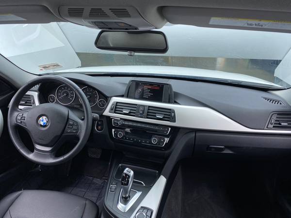 2017 BMW 3 Series 320i xDrive Sedan 4D sedan White - FINANCE ONLINE... for sale in Columbus, GA – photo 21