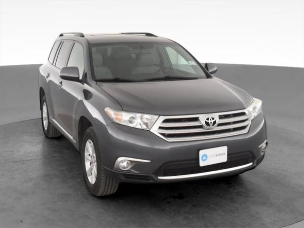 2013 Toyota Highlander SE Sport Utility 4D suv Gray - FINANCE ONLINE... for sale in Arlington, District Of Columbia – photo 16