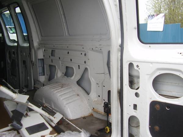 2006 FORD E20 CARGO VAN - - by dealer - vehicle for sale in Green Bay, WI – photo 11