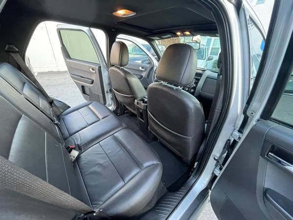 2008 FORD ESCAPE LIMITED - cars & trucks - by dealer - vehicle... for sale in Hyannis, MA – photo 10