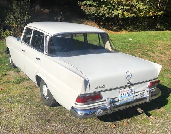 Classic Mercedes Benz 200 for sale in Bellingham, WA – photo 8